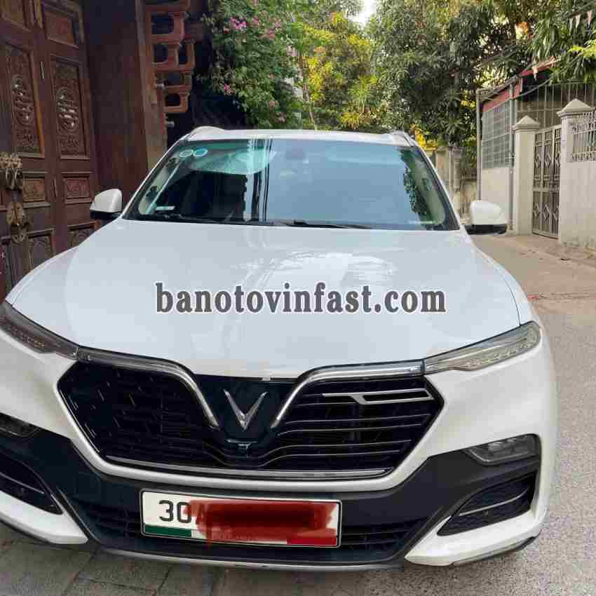 Bán xe VinFast Lux SA 2.0 Premium 2.0 AT sx 2020 - giá rẻ