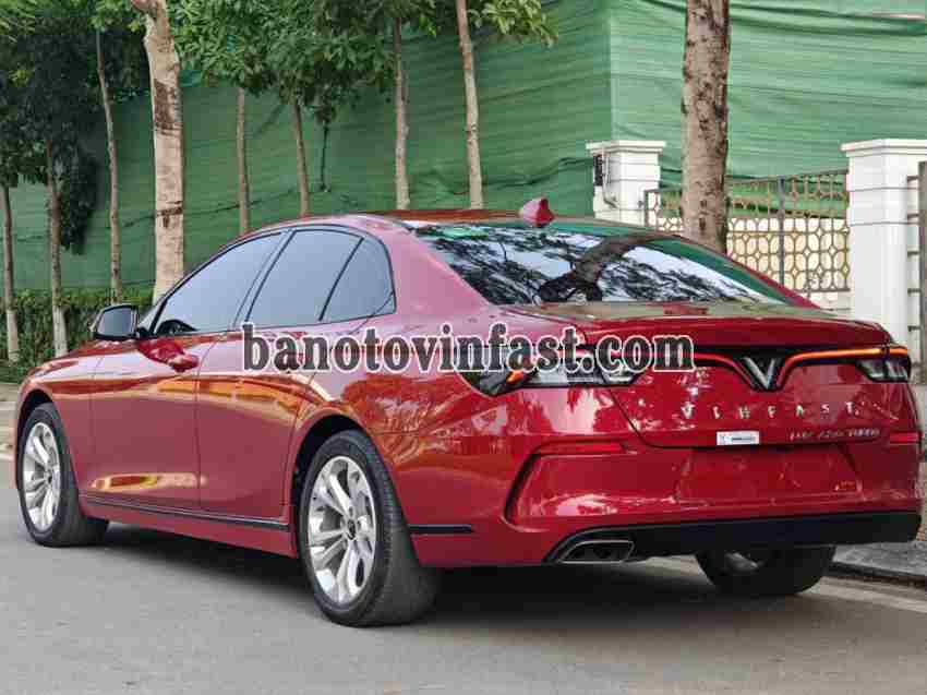 VinFast Lux A 2.0 2022 Sedan màu Đỏ