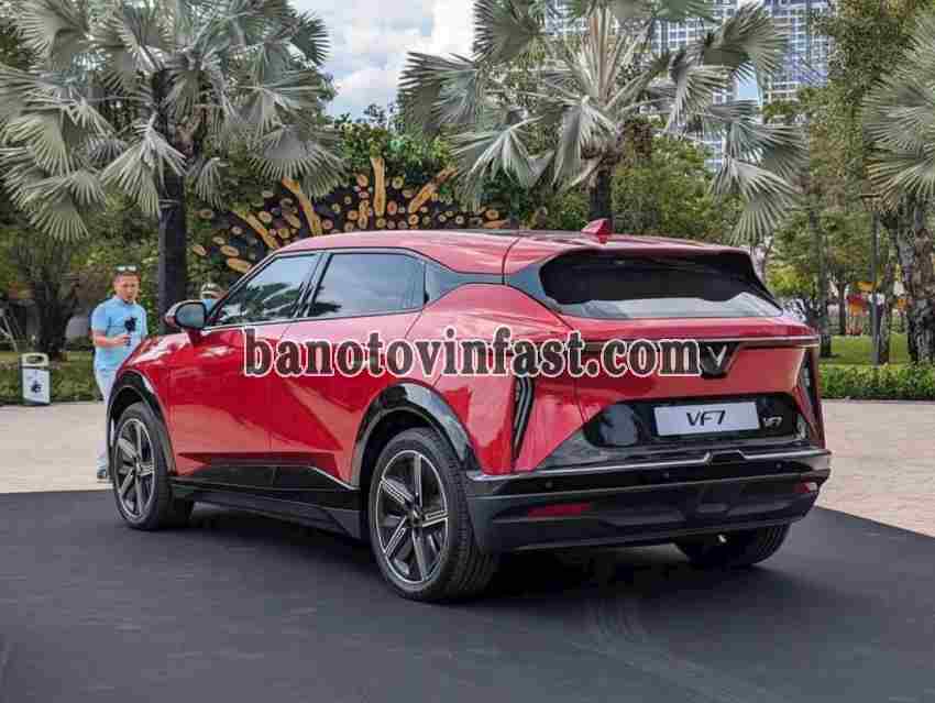 Bán xe VinFast VF7 Plus 2024, màu Đỏ