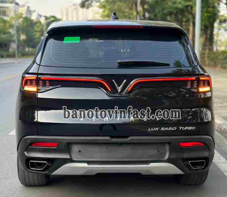 VinFast Lux SA 2.0 2022 Suv màu Đen