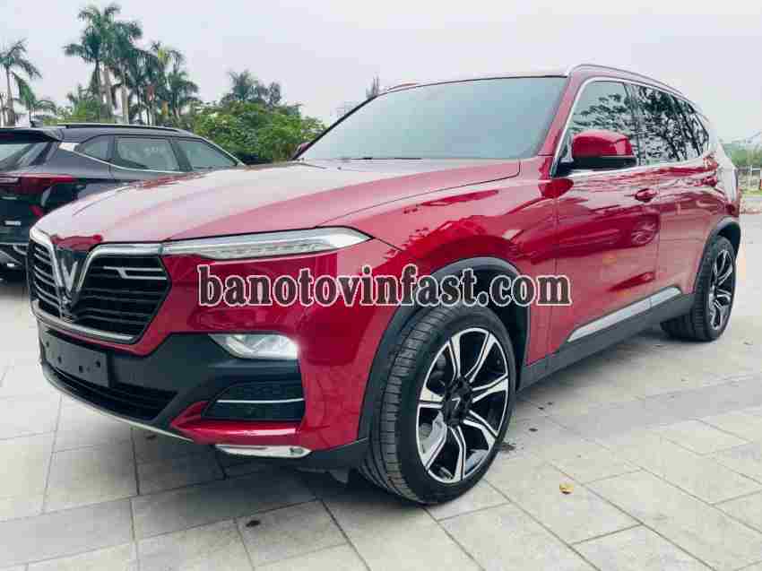 Cần bán nhanh VinFast Lux SA 2.0 Premium 2.0 AT 2019 cực đẹp