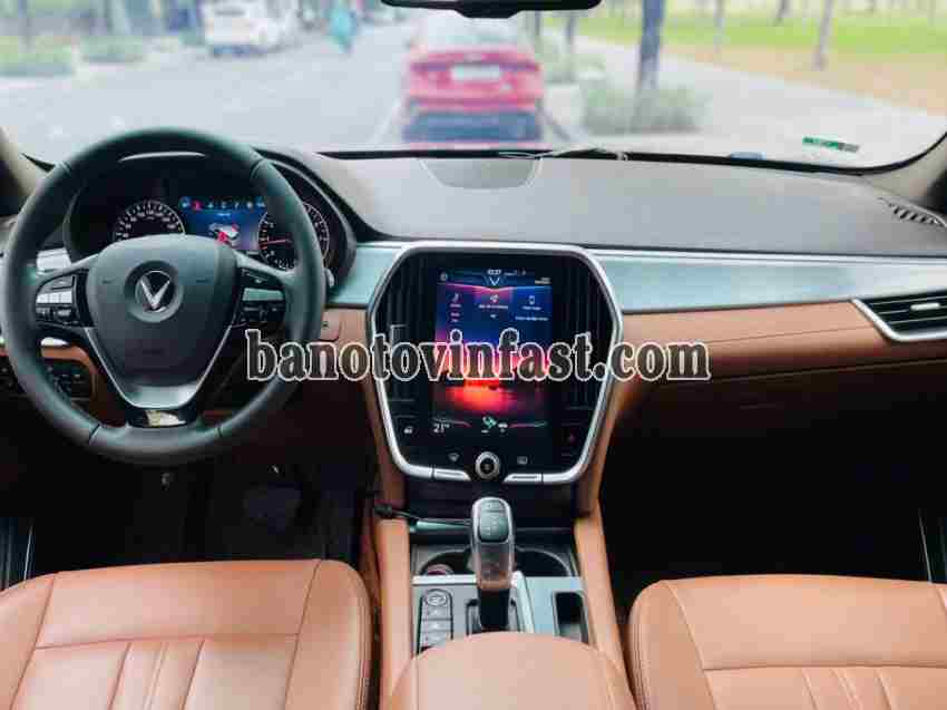 Bán VinFast Lux SA 2.0 Premium 2.0 AT 2019 - Đỏ