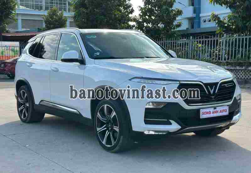 Cần bán xe VinFast Lux SA 2.0 Premium 2.0 AT 2019 Số tự động