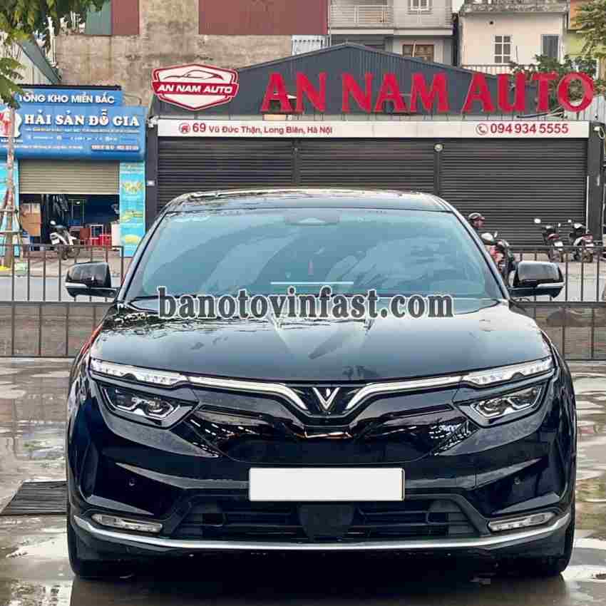 Cần bán xe VinFast VF8 Plus màu Đen 2023