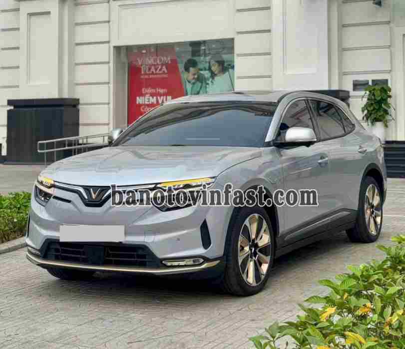 Cần bán xe VinFast VF8 Lux Plus sx 2024