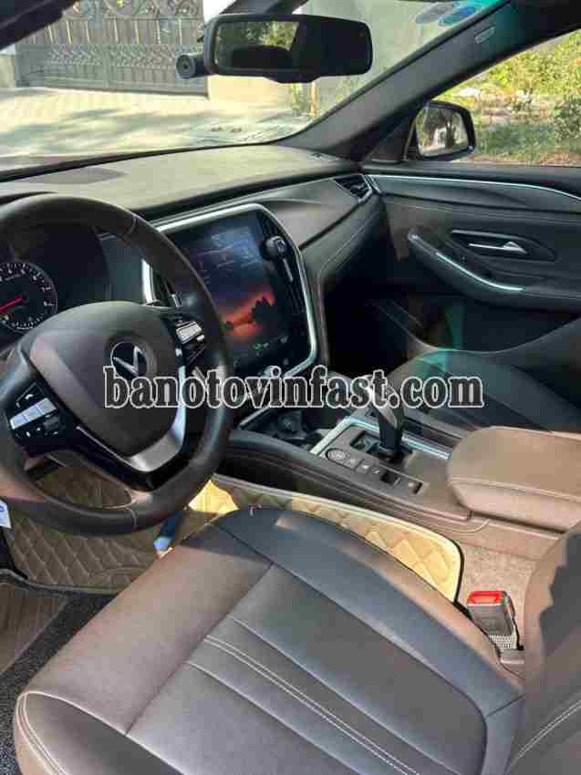 Cần bán xe VinFast Lux A 2.0 Plus 2.0 AT đời 2020