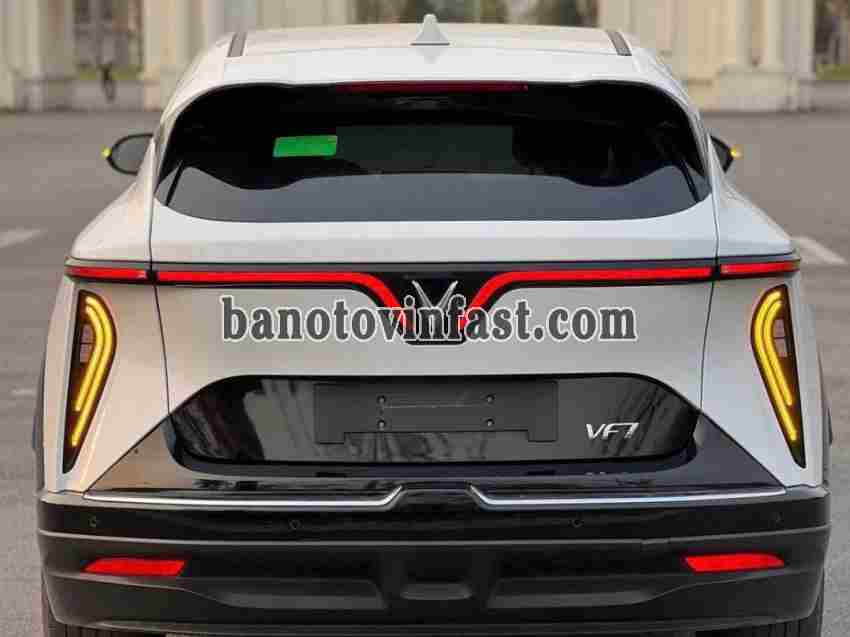 Bán xe VinFast VF7 Plus 2025