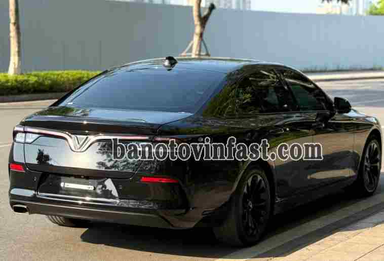 Xe VinFast Lux A 2.0 Tiêu chuẩn đời 2022 đẹp bán gấp