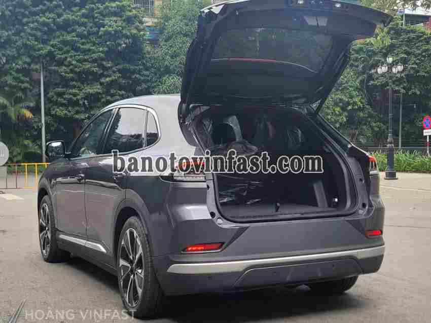 Bán xe VinFast VF8 Plus 2025 giá kịch sàn