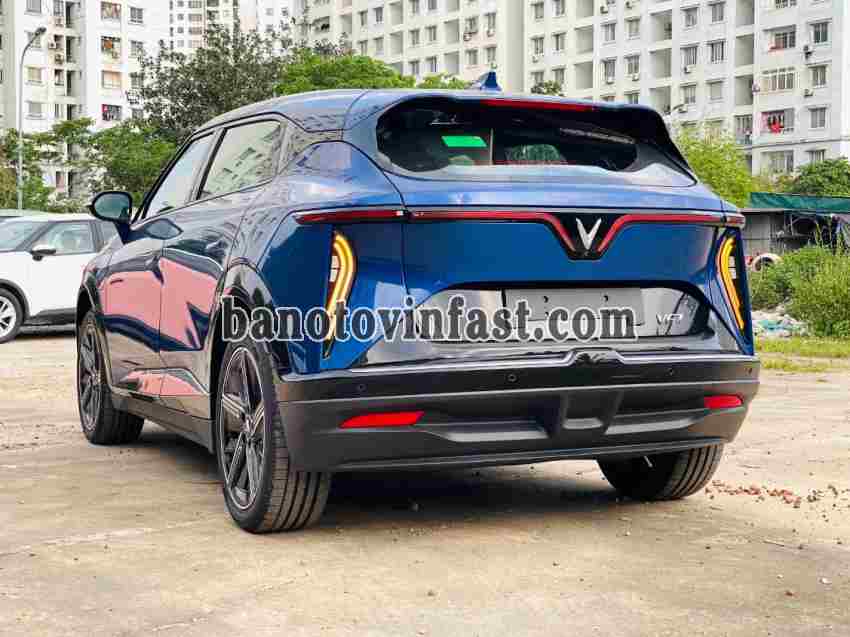Bán xe VinFast VF7 Plus 2025 giá kịch sàn