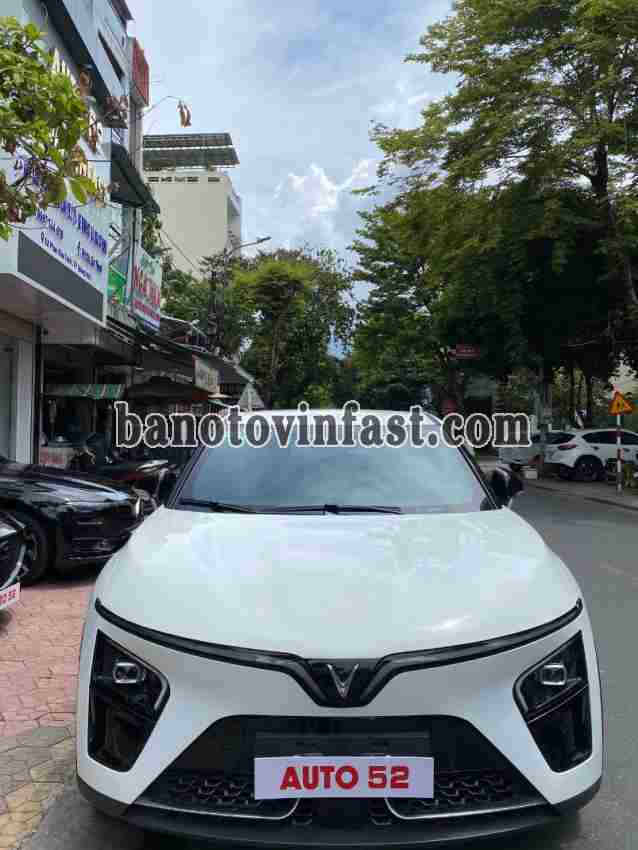 Cần bán VinFast VF7 Plus 2024 xe đẹp