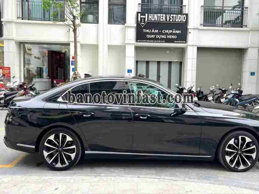 Cần bán VinFast Lux A 2.0 Premium 2.0 AT Máy xăng 2019 màu Đen