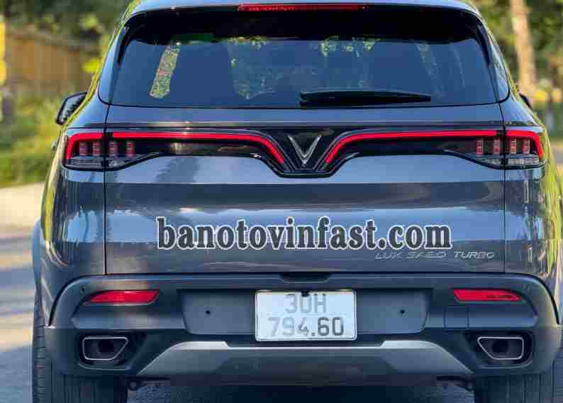 Bán VinFast Lux SA 2.0 Premium 2.0 AT, màu Xám, Máy xăng, 2021