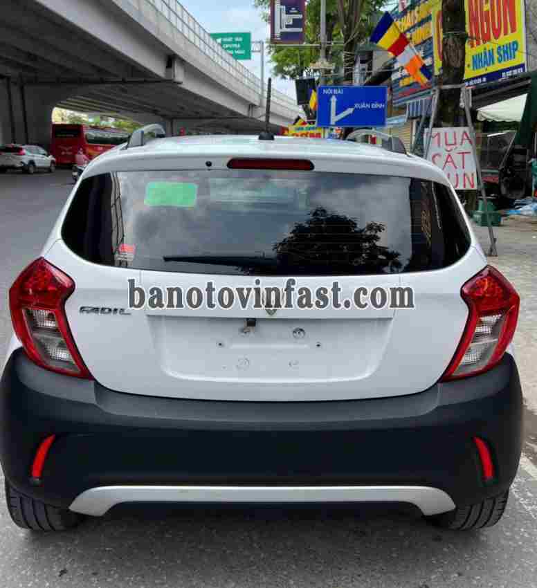 Cần bán VinFast Fadil 1.4 AT Máy xăng 2021 màu Trắng