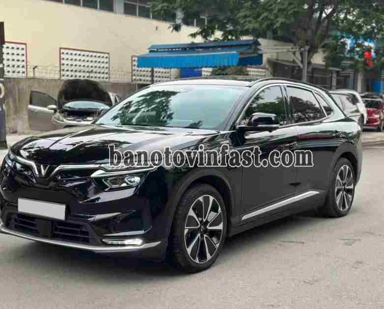 Cần bán gấp VinFast VF8 Plus đời 2024, màu Đen