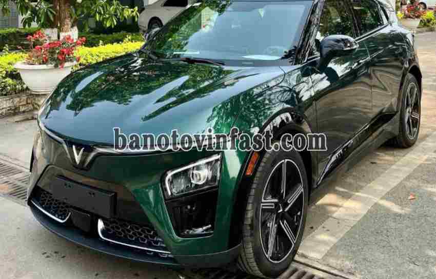 Cần bán xe VinFast VF7 Plus 2024 Số tự động