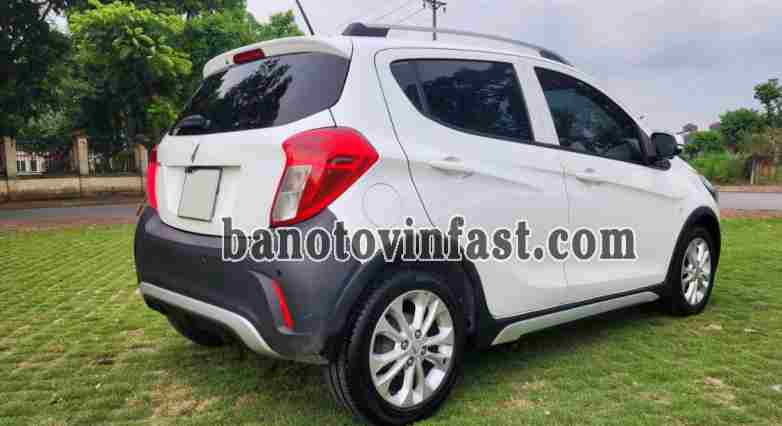 Cần bán xe VinFast Fadil 1.4 AT màu Trắng 2019