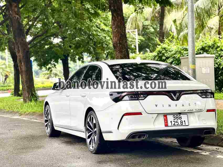 Cần bán VinFast Lux A 2.0 Premium 2.0 AT đời 2019