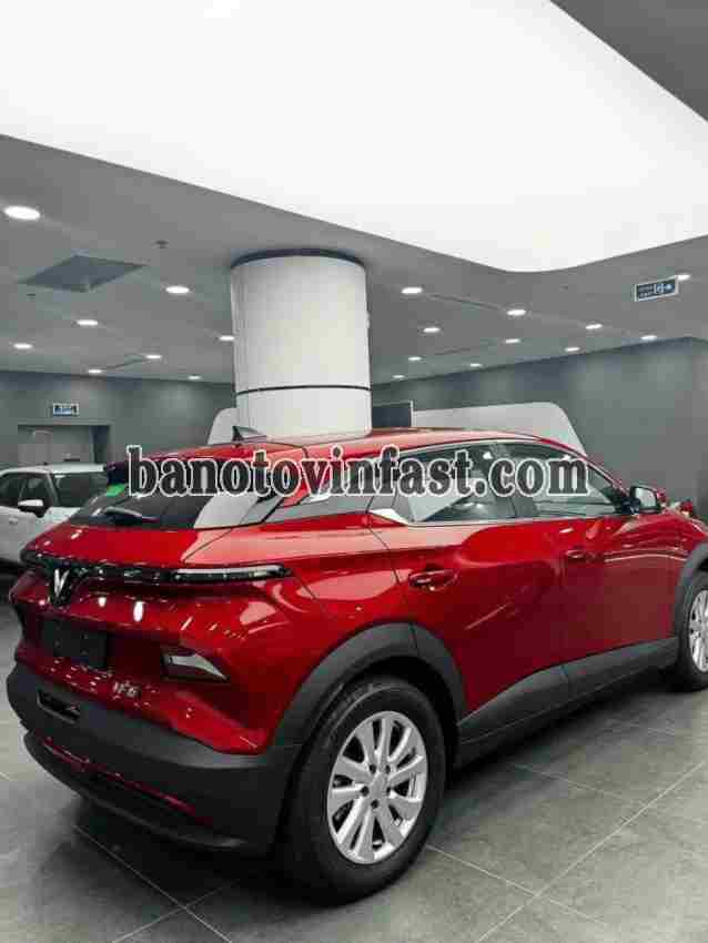 VinFast VF6 2025 Số tự động