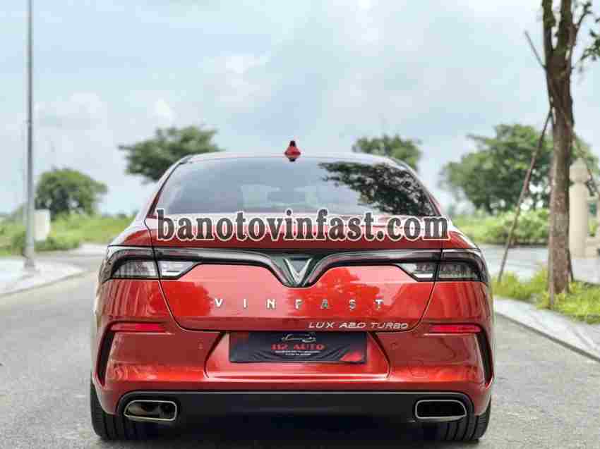 Bán xe VinFast Lux A 2.0 Premium 2.0 AT sx 2021 - giá rẻ