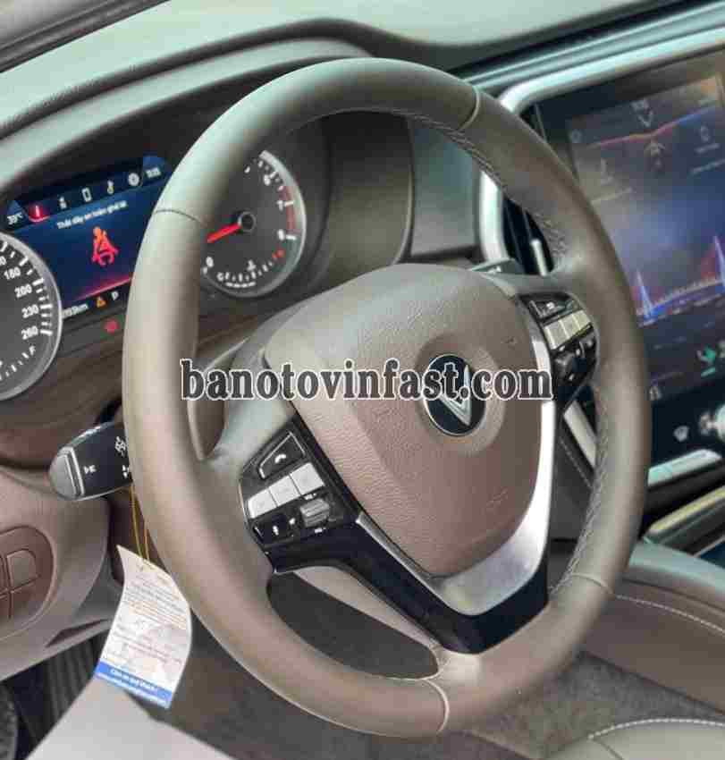 Cần bán gấp VinFast Lux A 2.0 Tiêu chuẩn đời 2022, màu Đen
