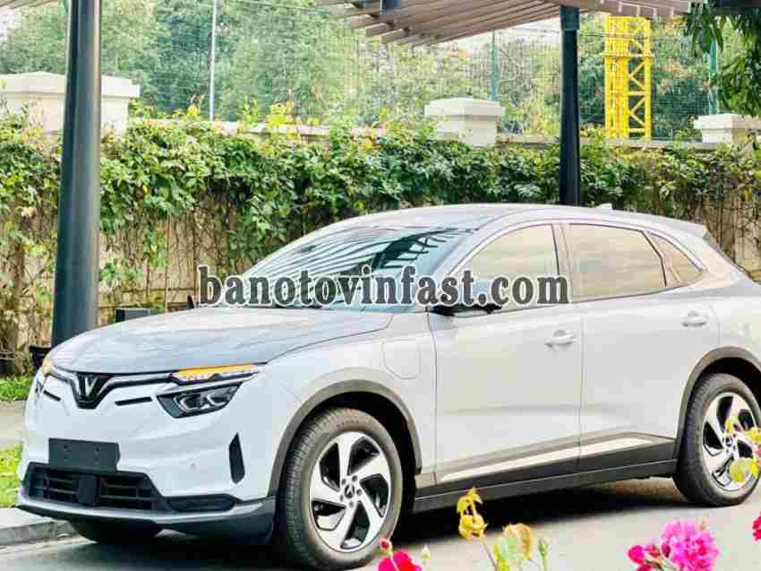 Cần bán VinFast VF8 Lux 2024 - Số tự động