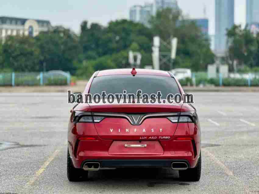 Cần bán xe VinFast Lux A 2.0 Premium 2.0 AT năm 2021 màu Đỏ cực đẹp
