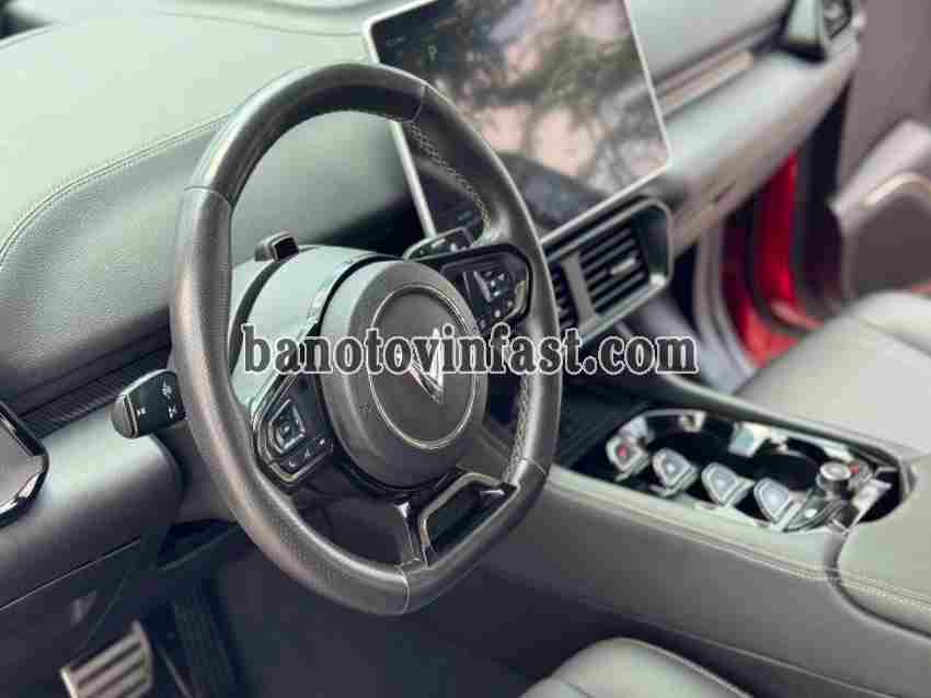 Bán VinFast VF8 Eco, màu Đỏ, Xe điện, 2023