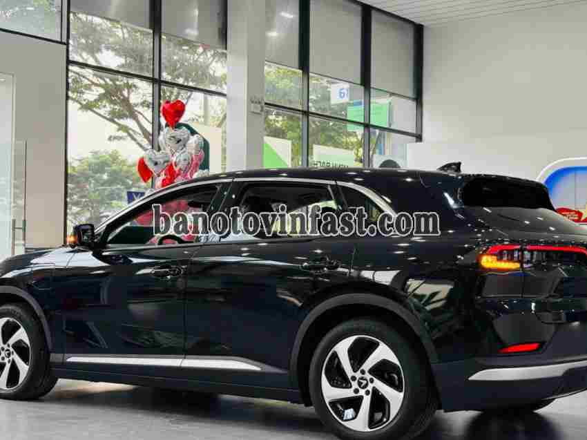 Xe VinFast VF8 S đời 2024 đẹp bán gấp