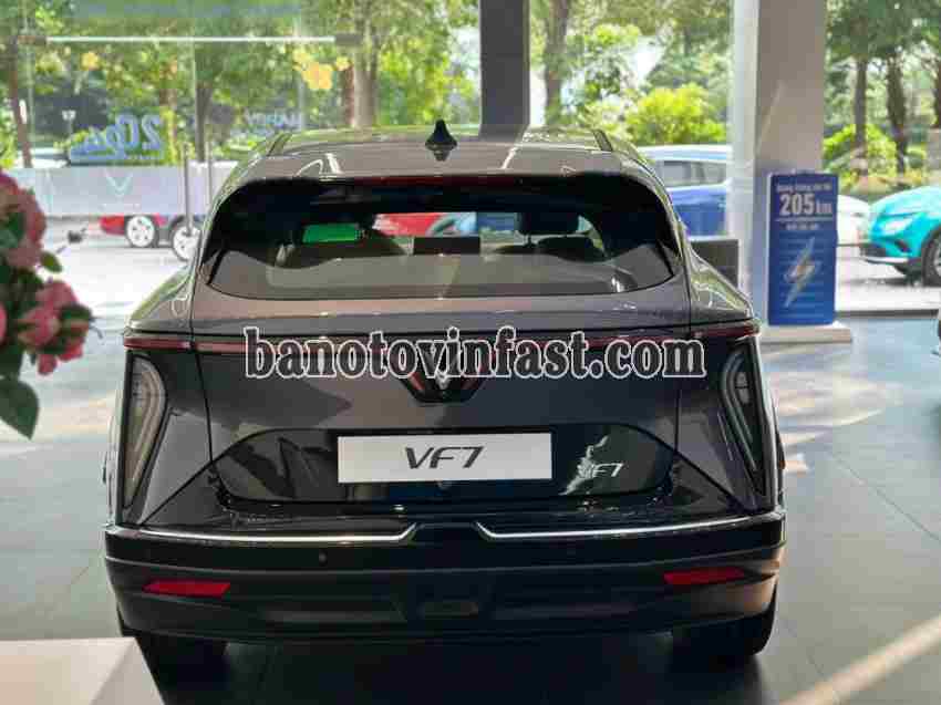 Xe VinFast VF7 Plus model 2025 - xe đẹp