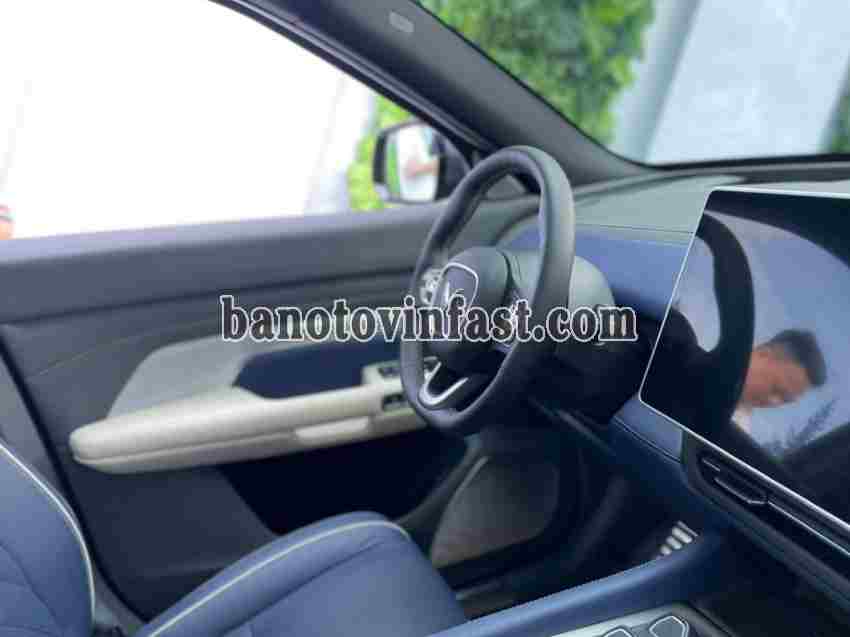 Bán VinFast VF9 Plus năm 2025, màu Trắng, xe Lắp ráp trong nước