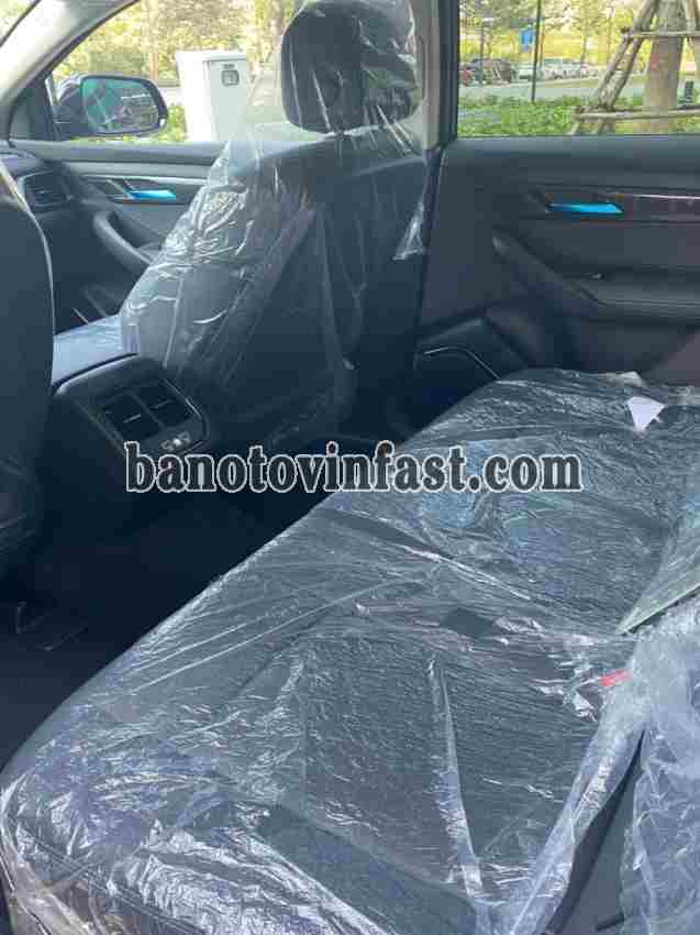 Bán xe VinFast VF8 Eco 2025