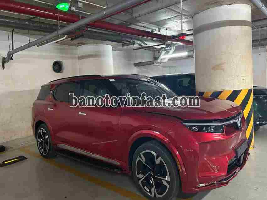 Bán xe VinFast VF9 Plus màu Đỏ 2025