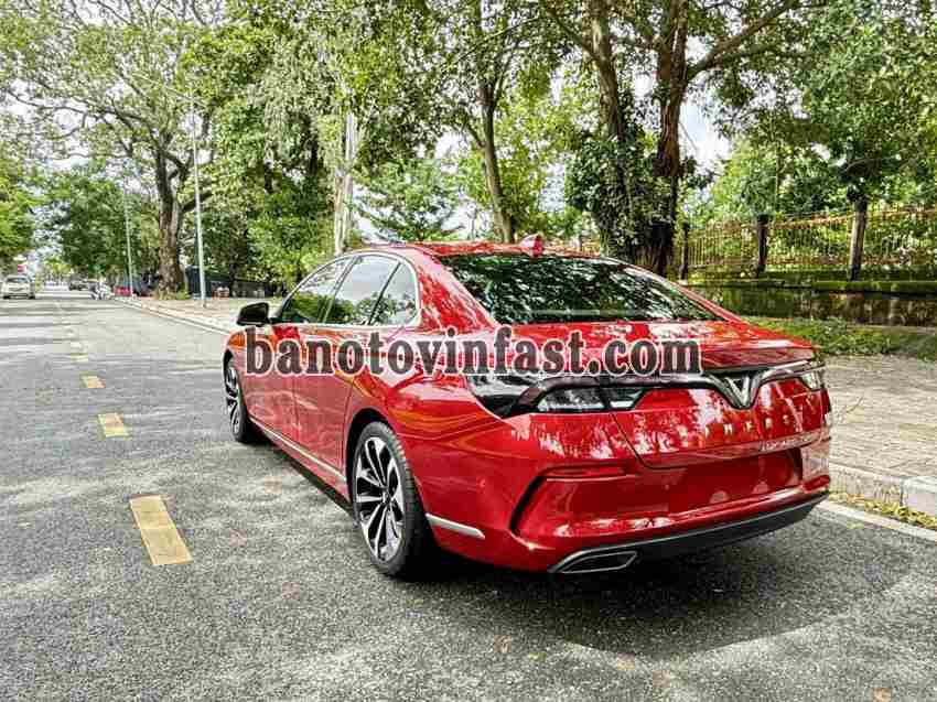 VinFast Lux A 2.0 Premium 2.0 AT 2021 Máy xăng đẹp long lanh