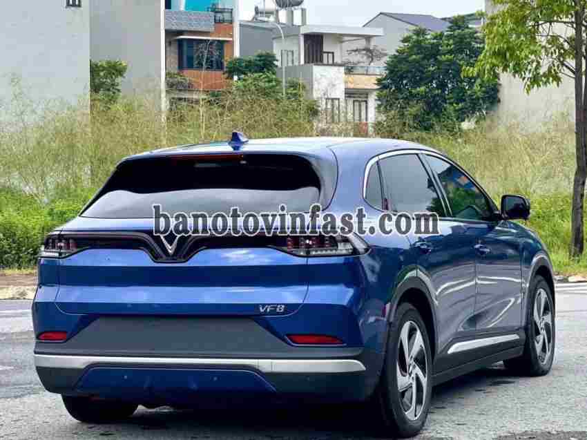 VinFast VF8 S năm 2024