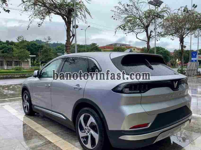 Bán VinFast VF8 Eco đời 2025 quá đẹp