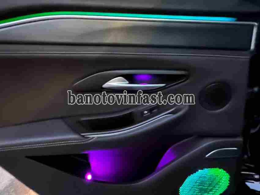 Cần bán xe VinFast Lux A 2.0 Plus 2.0 AT năm 2021 màu Đen cực đẹp