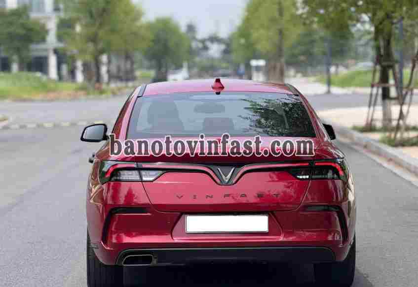 Cần bán gấp VinFast Lux A 2.0 Base 2.0 AT năm 2021 giá cực tốt