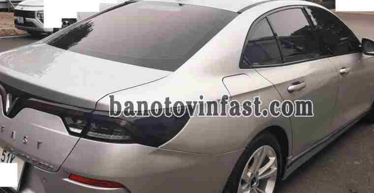 Bán xe VinFast Lux A 2.0 Tiêu chuẩn sx 2022 - giá rẻ