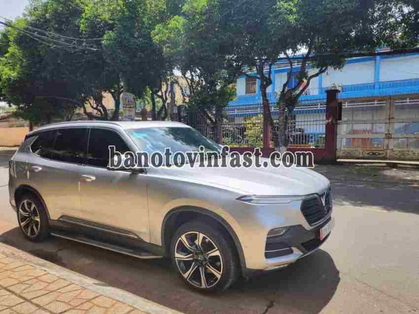 Cần bán VinFast Lux SA 2.0 Premium 2.0 AT 2019 xe đẹp