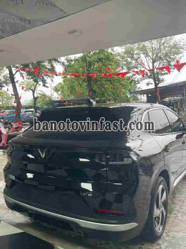 Xe VinFast VF8 Eco AWD đời 2023 đẹp bán gấp