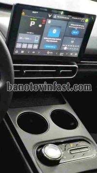 VinFast Limo Green AT 2025