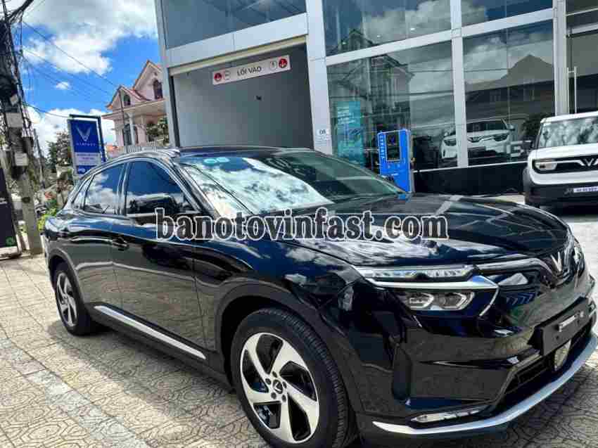 VinFast VF8 Eco AWD model 2023 xe chuẩn hết ý