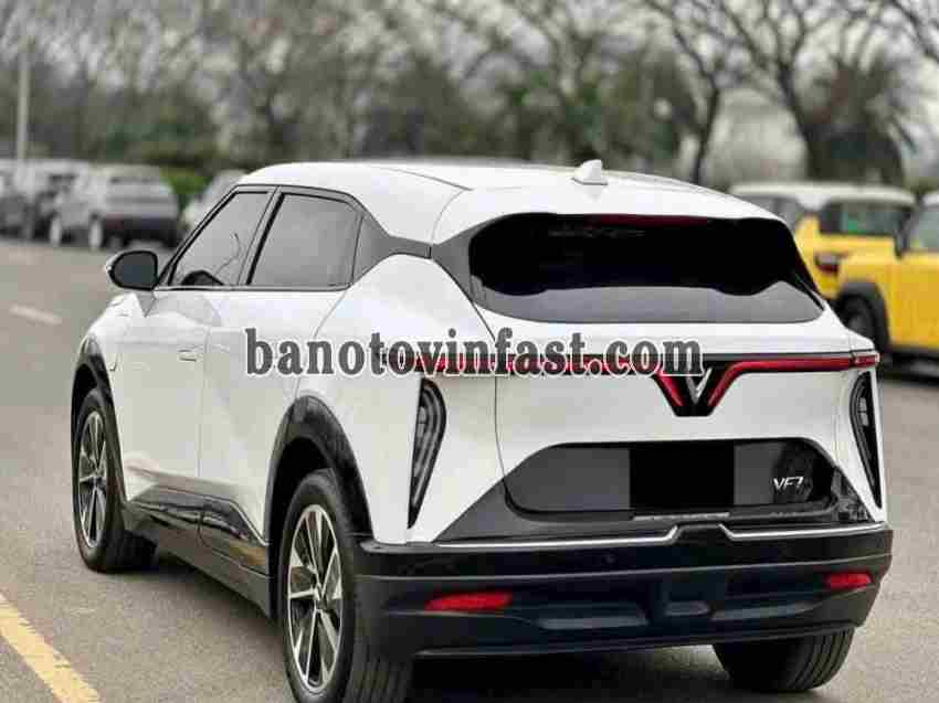 Bán xe VinFast VF7 Plus màu Trắng 2025