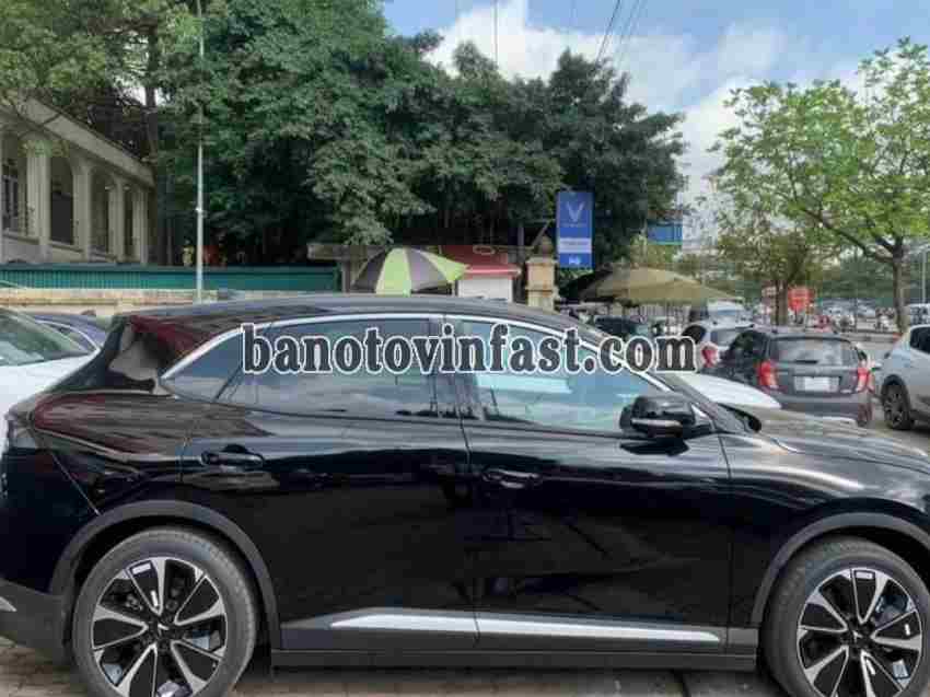 VinFast VF8 Plus AWD Số tự động màu Đen 2025