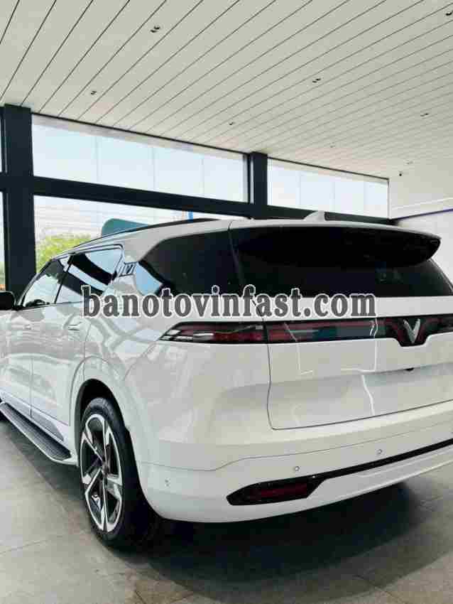 VinFast VF9 Plus 7S sx 2025 mới kính kong