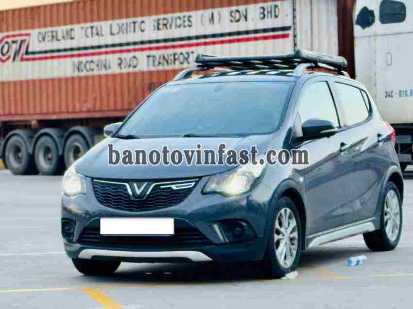 Cần bán xe VinFast Fadil 1.4 AT 2020 Số tự động màu Xám