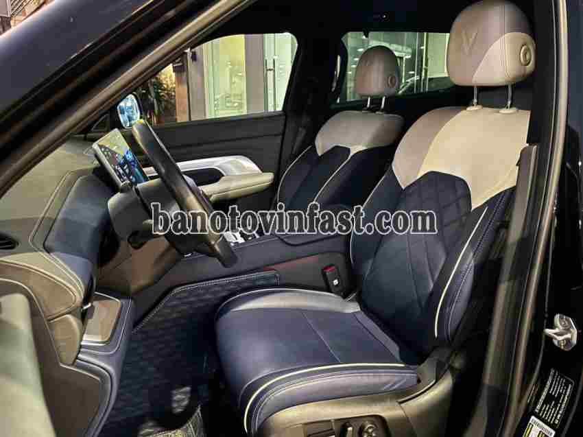 Cần bán xe VinFast VF9 Plus 6S SDI năm 2023 màu Đen cực đẹp