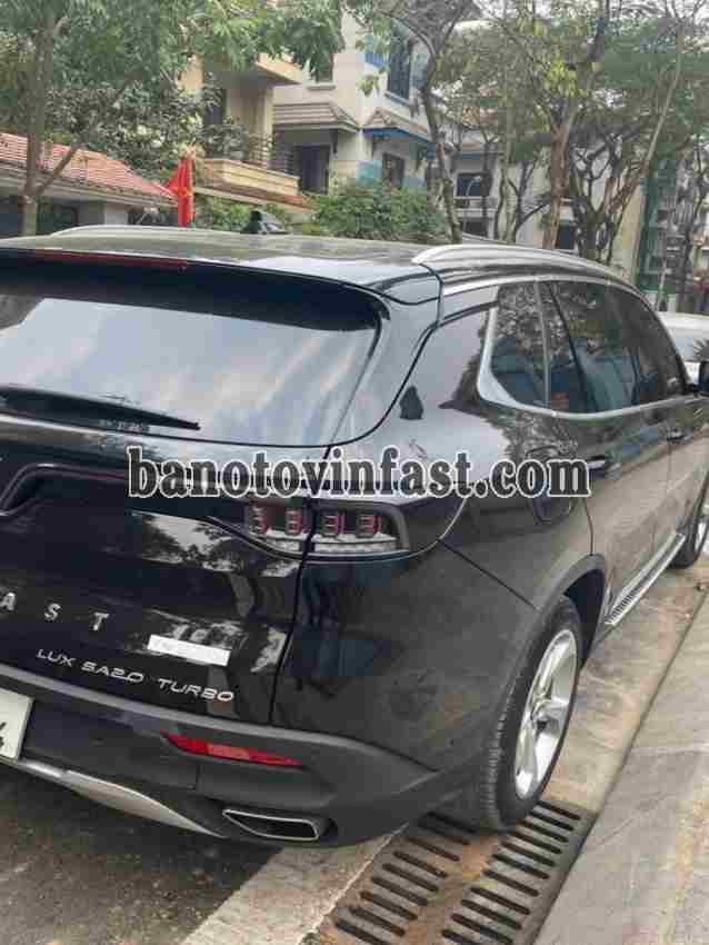 Cần bán nhanh VinFast Lux SA 2.0 Plus 2.0 AT 2021 cực đẹp