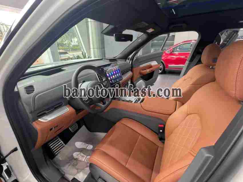 VinFast VF9 2025 Số tự động